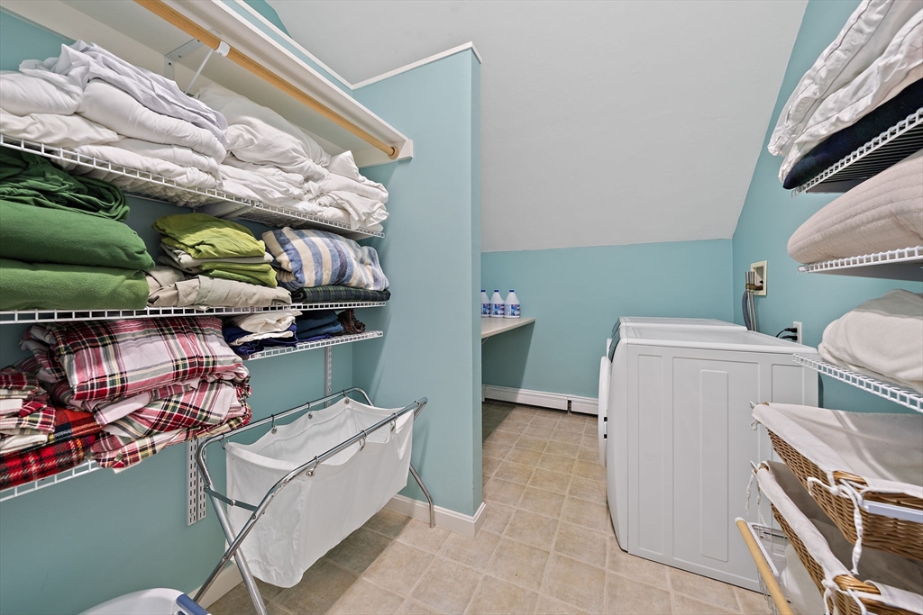 121 Hampstead Way Property Photo 24