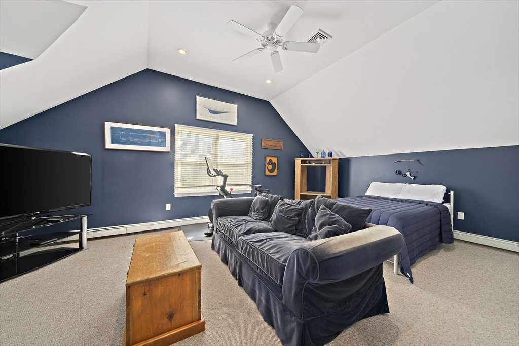 121 Hampstead Way Property Photo 25