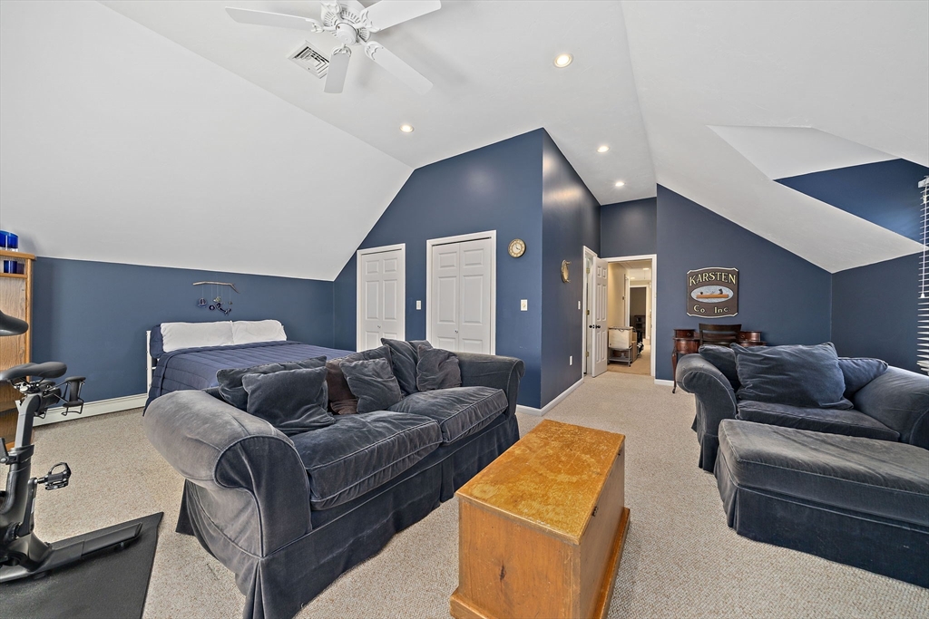 121 Hampstead Way Property Photo 26