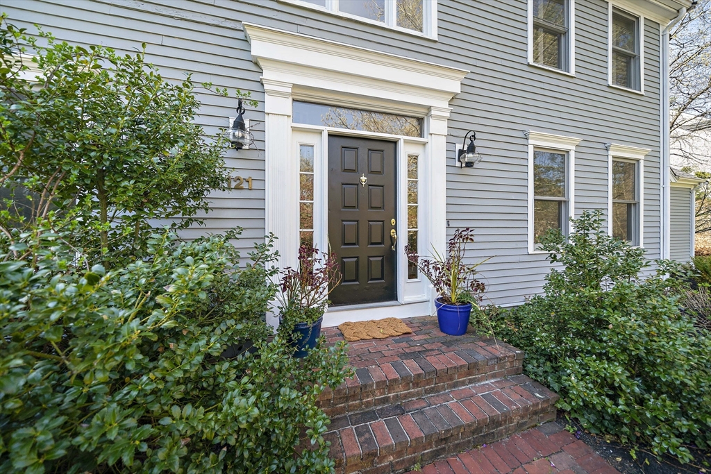 121 Hampstead Way Property Photo 36