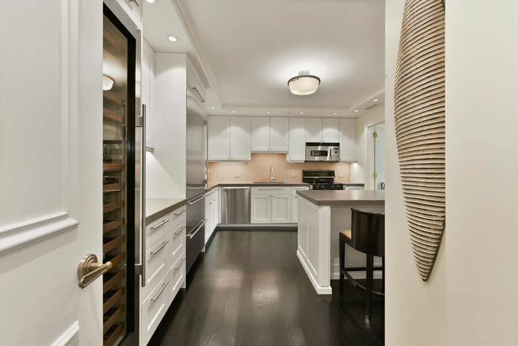 220 Boylston Street # 1512 Property Photo 8