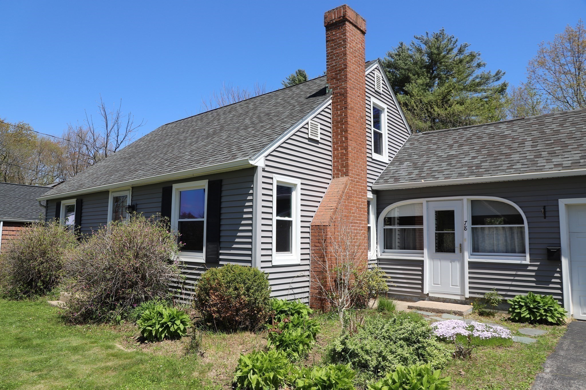 78 King Street Property Photo 3