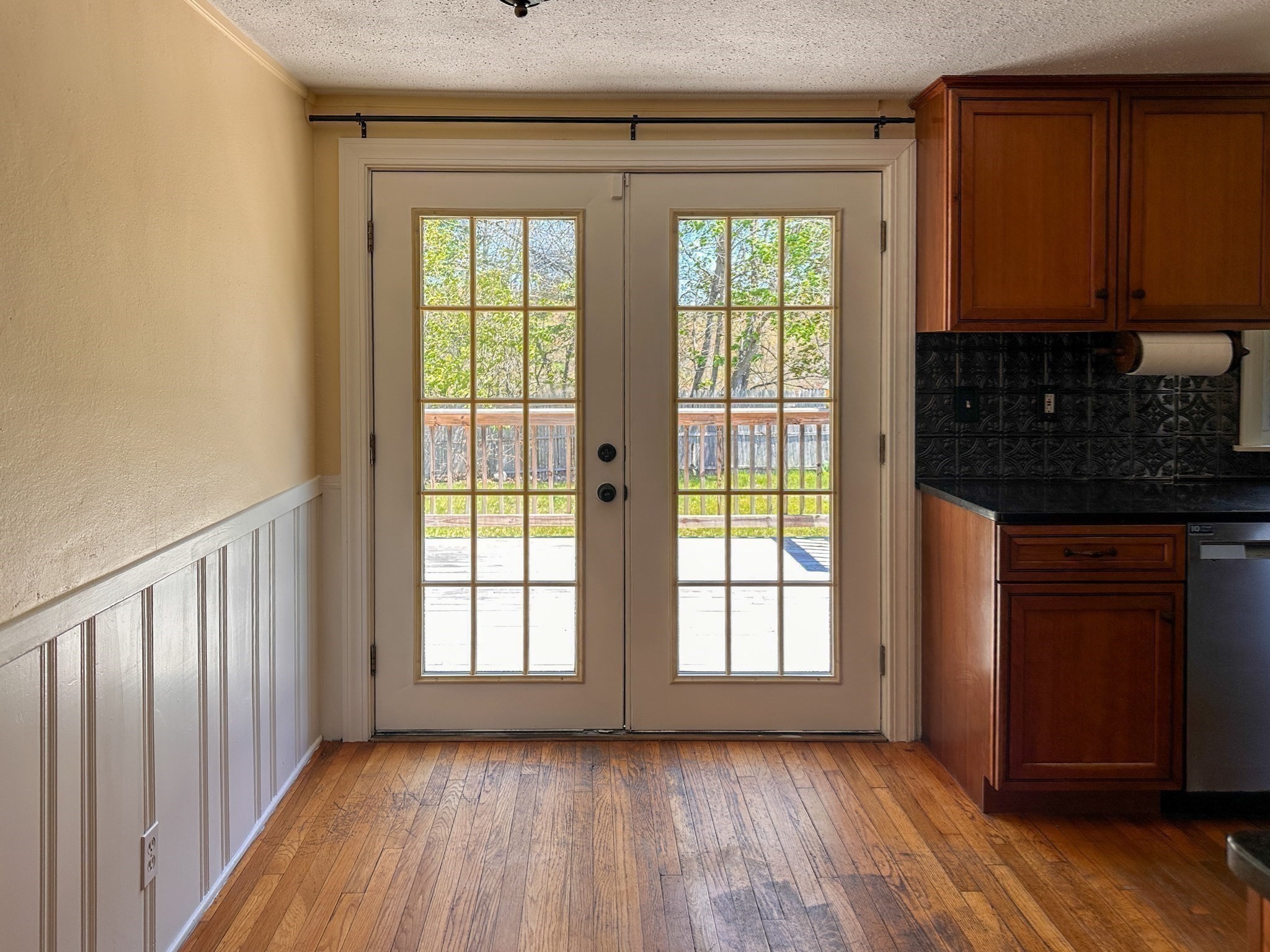 78 King Street Property Photo 10