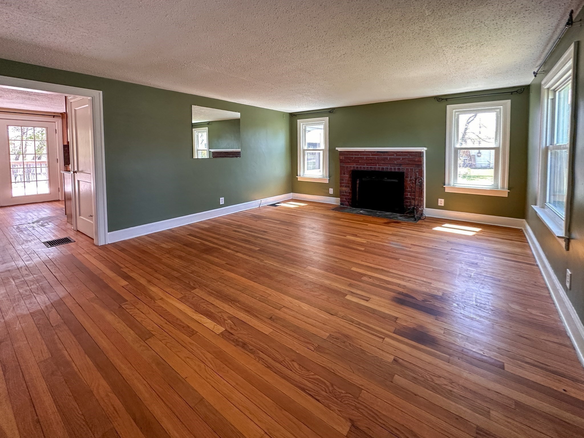78 King Street Property Photo 11