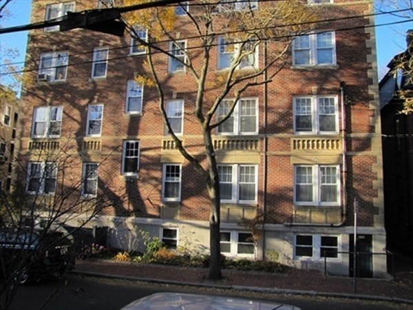 21 Shepard St # 1 Property Photo 1
