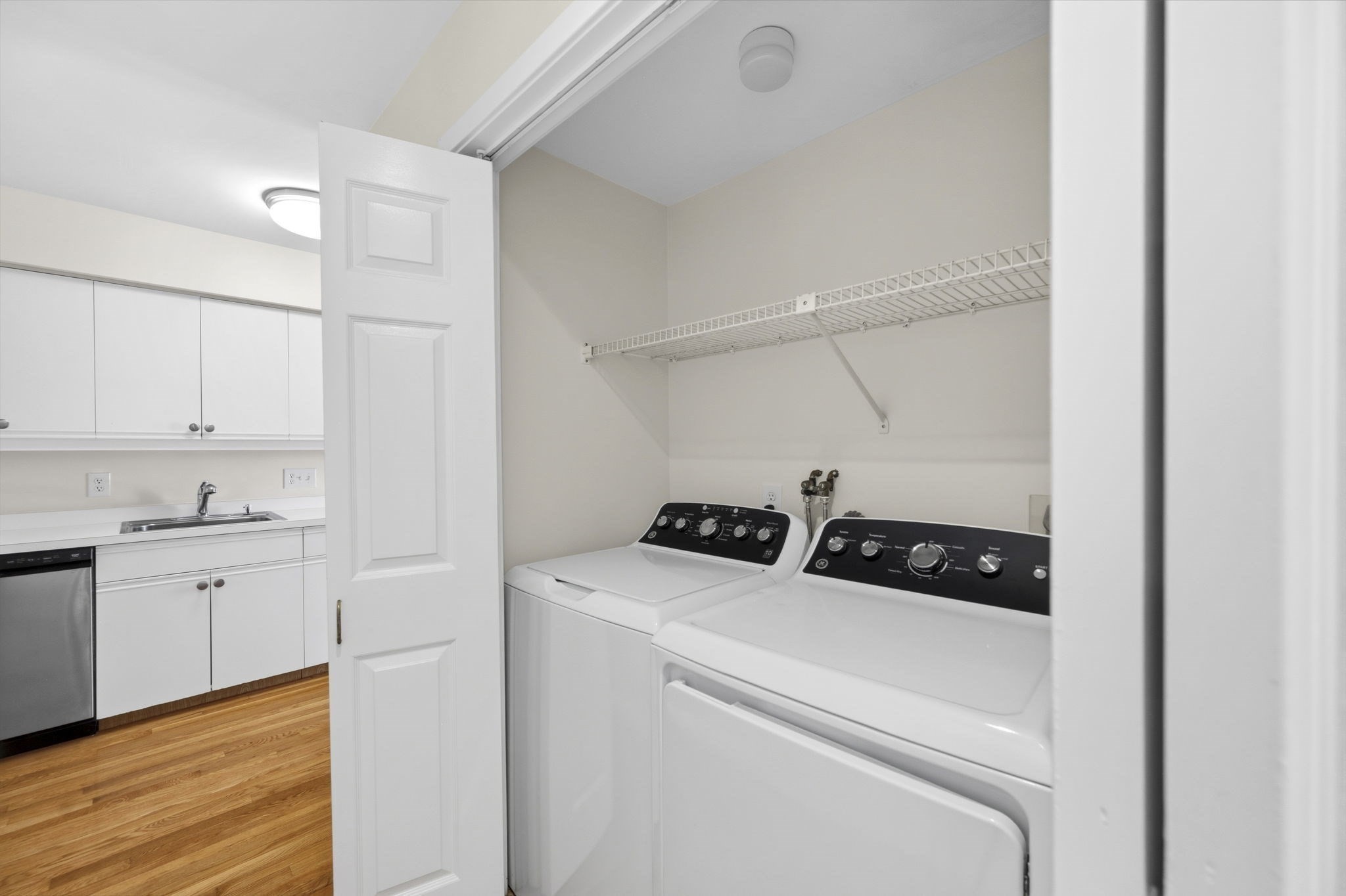 32 Commodore # 32 Property Photo 12