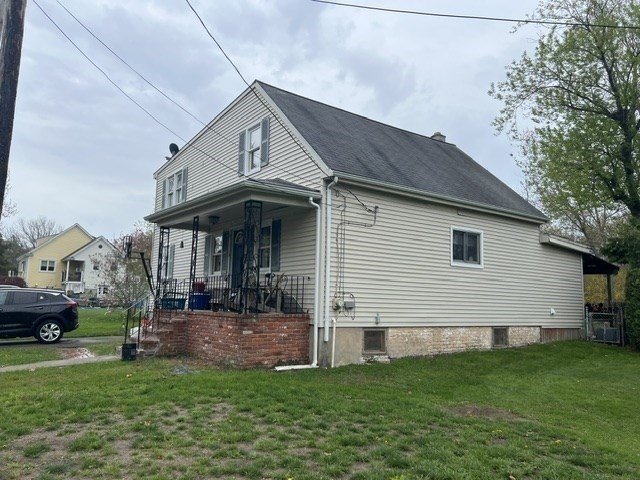 15 Hiram St Property Photo 3