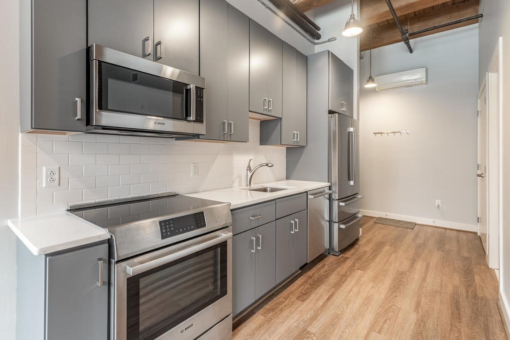 63 Melcher St. # 601 Property Photo 2