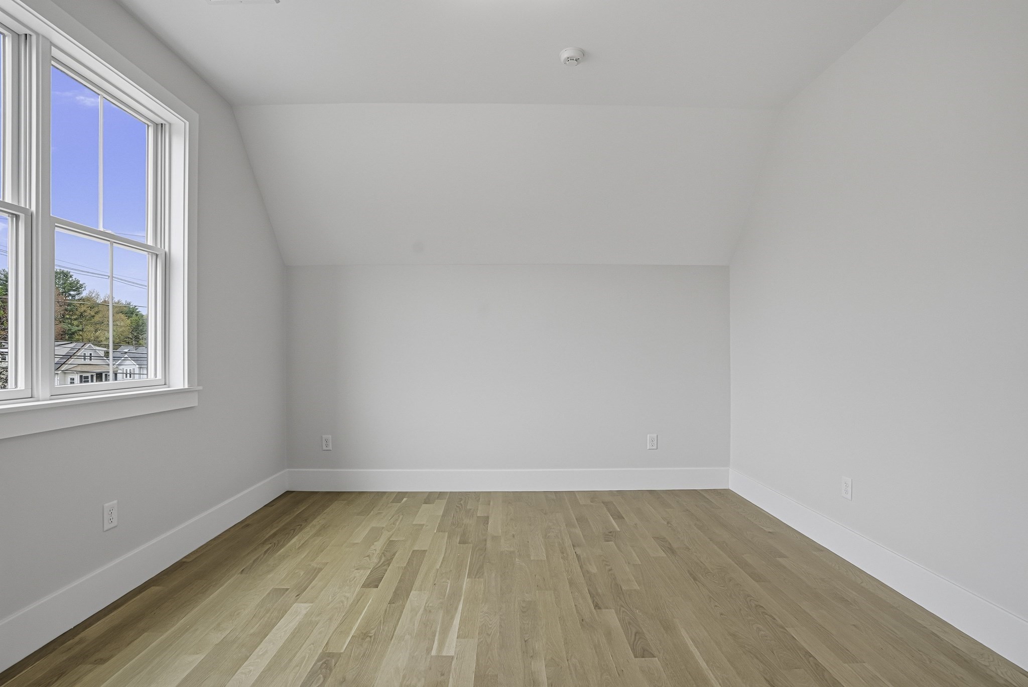 125 West Plain Street Property Photo 32