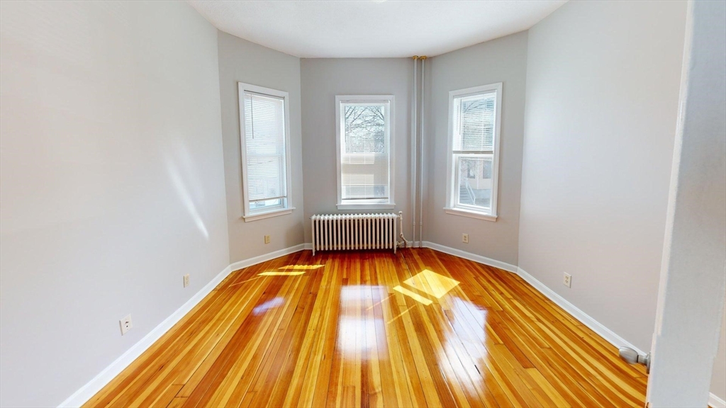 163-165 Hichborn Street # 5 Property Photo 3