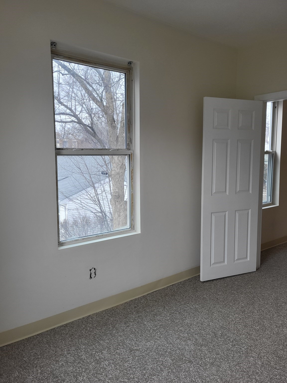 947 River Street # 6 Property Photo 3