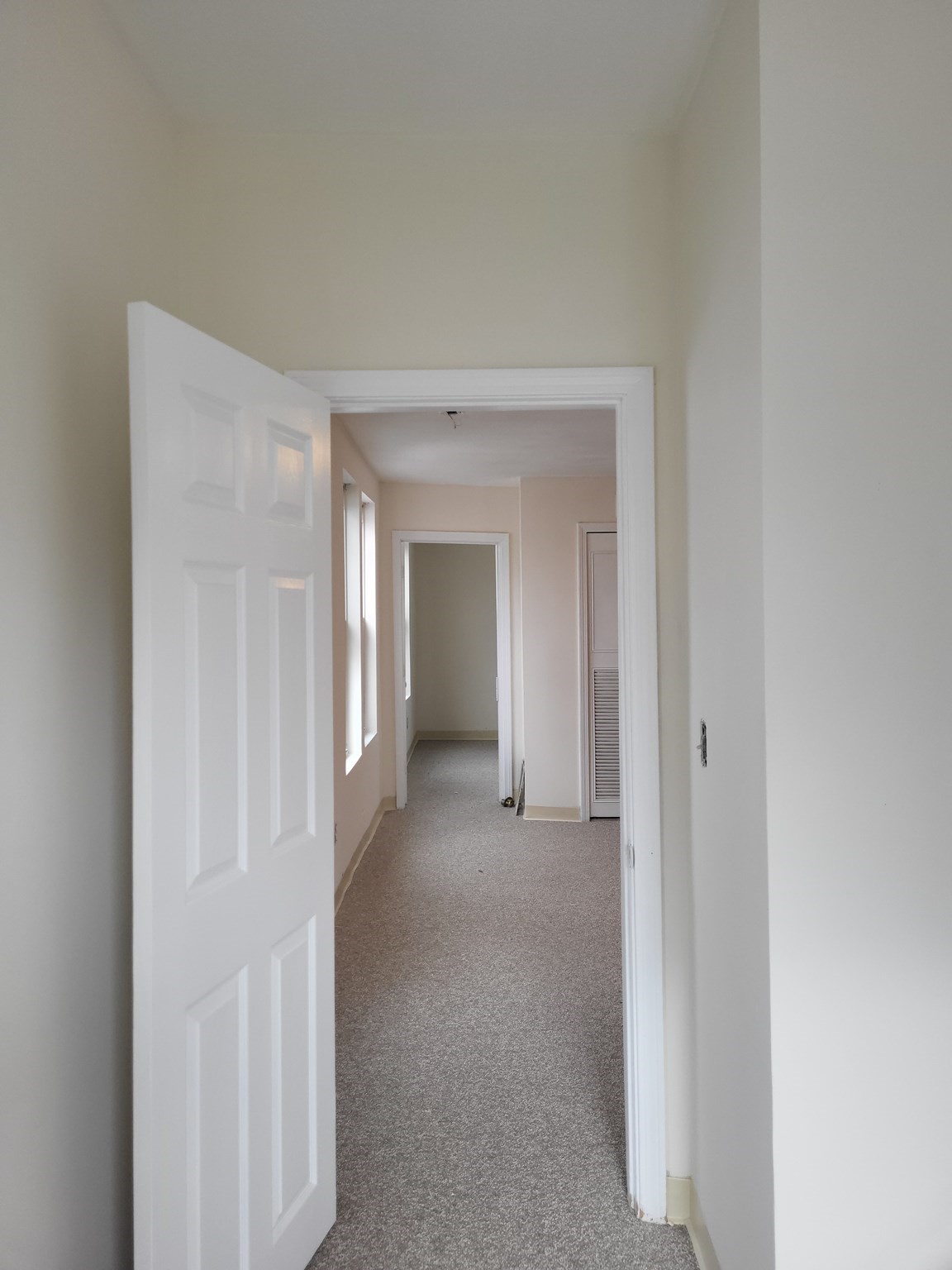947 River Street # 6 Property Photo 4