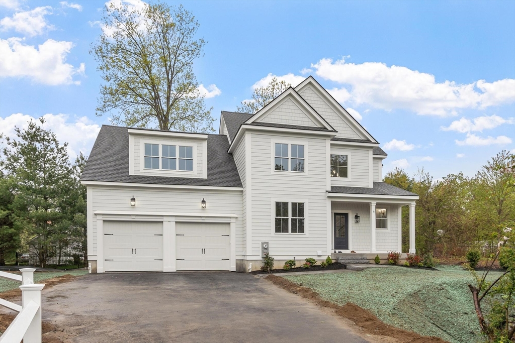 8 Highland Hill Drive Property Photo 1