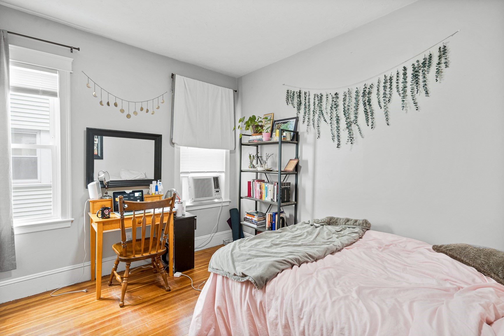 79 Saxton Street # 3 Property Photo 1
