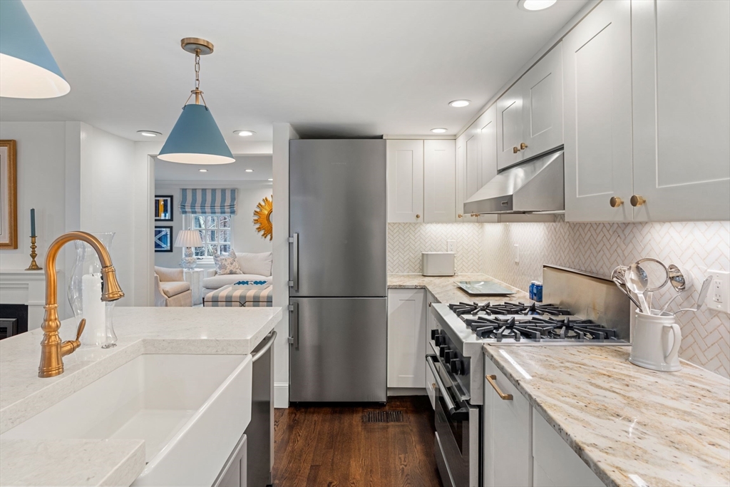 21 Branch Street Property Photo 6