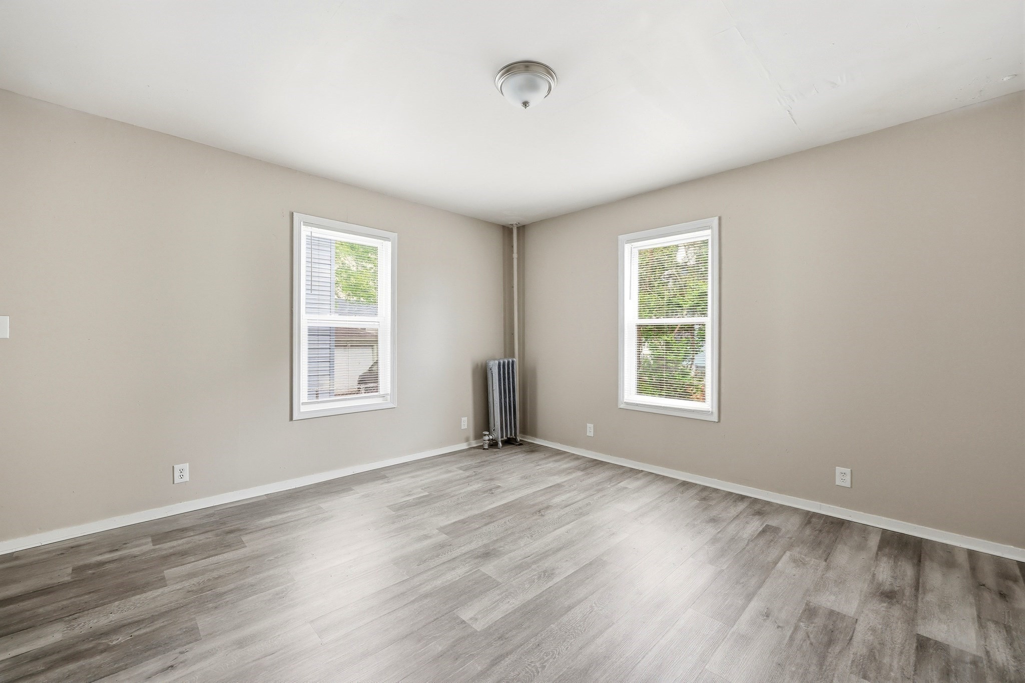 9 Owens Pl Property Photo 6