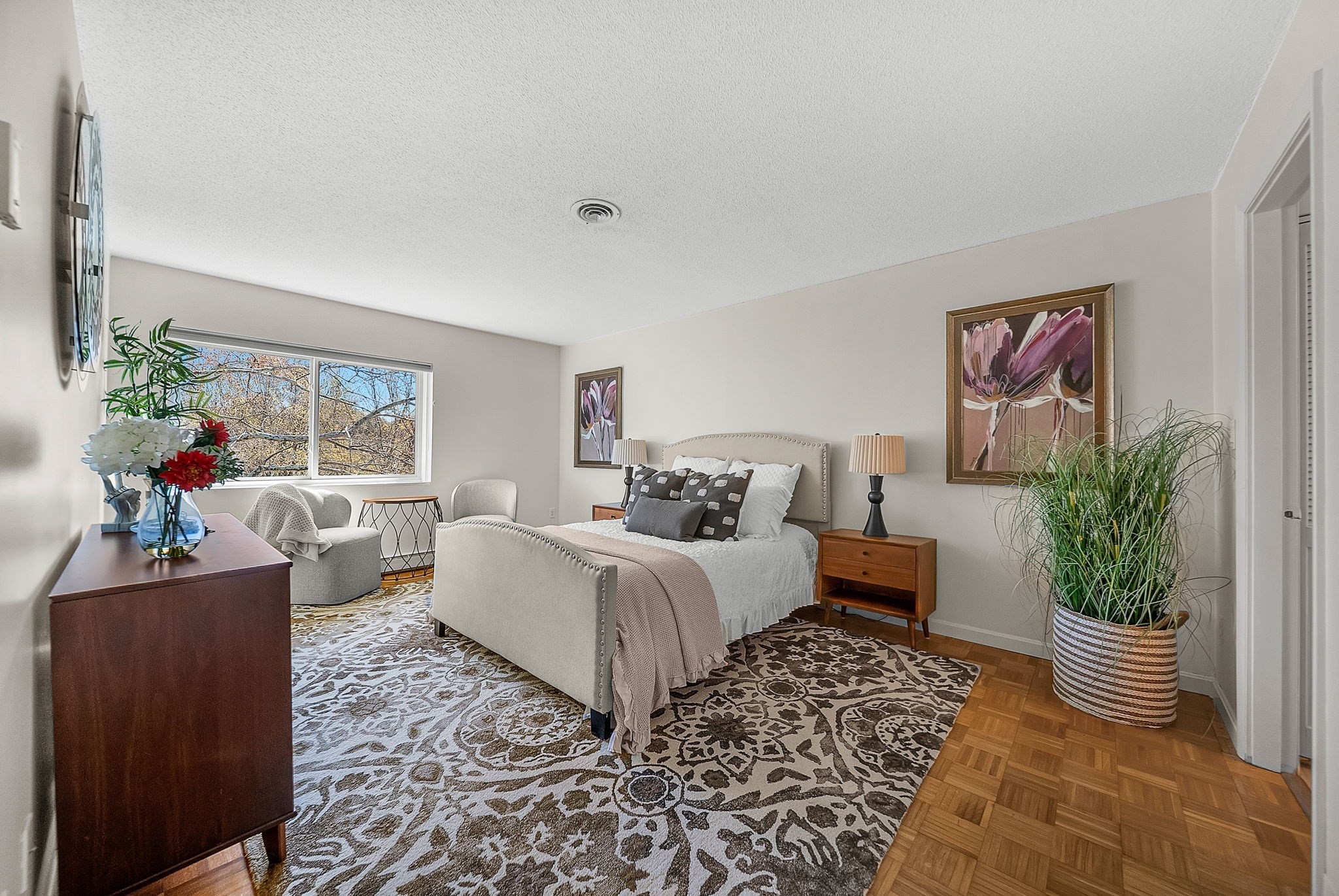 1210 Greendale Avenue # 338 Property Photo 2