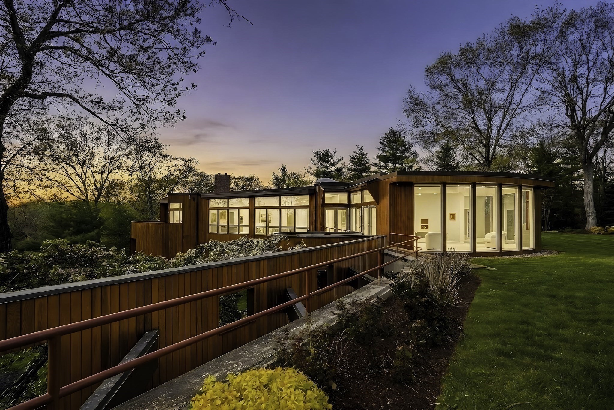 17 Deer Run Property Photo 1