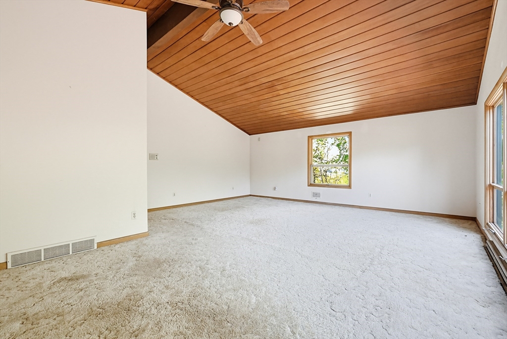 21 Daggett Road Property Photo 4