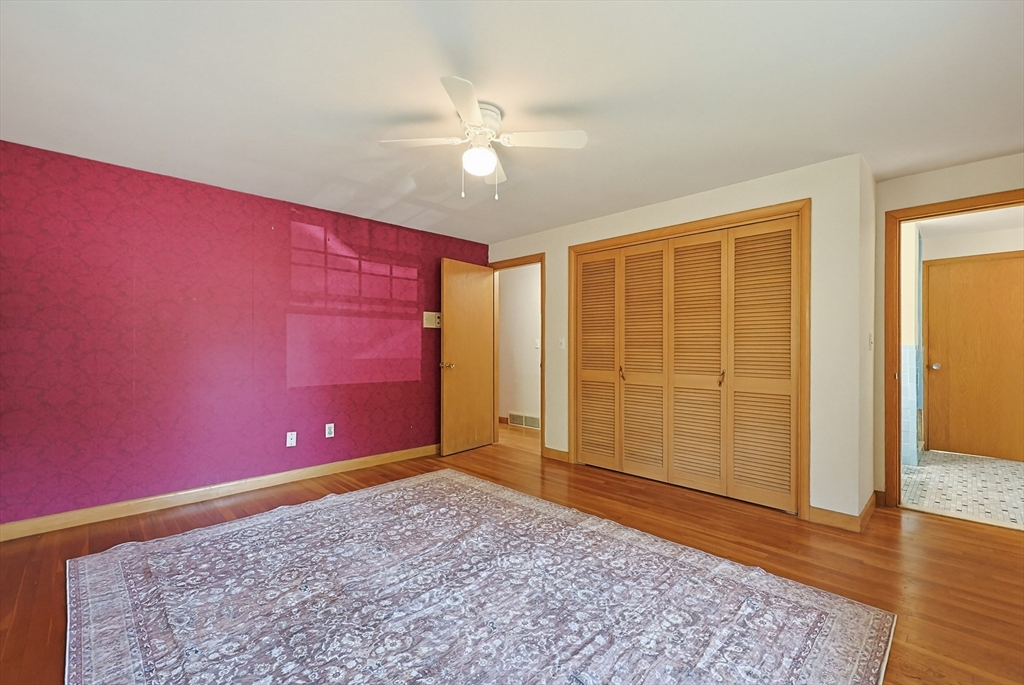 21 Daggett Road Property Photo 13