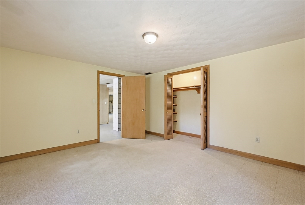 21 Daggett Road Property Photo 24