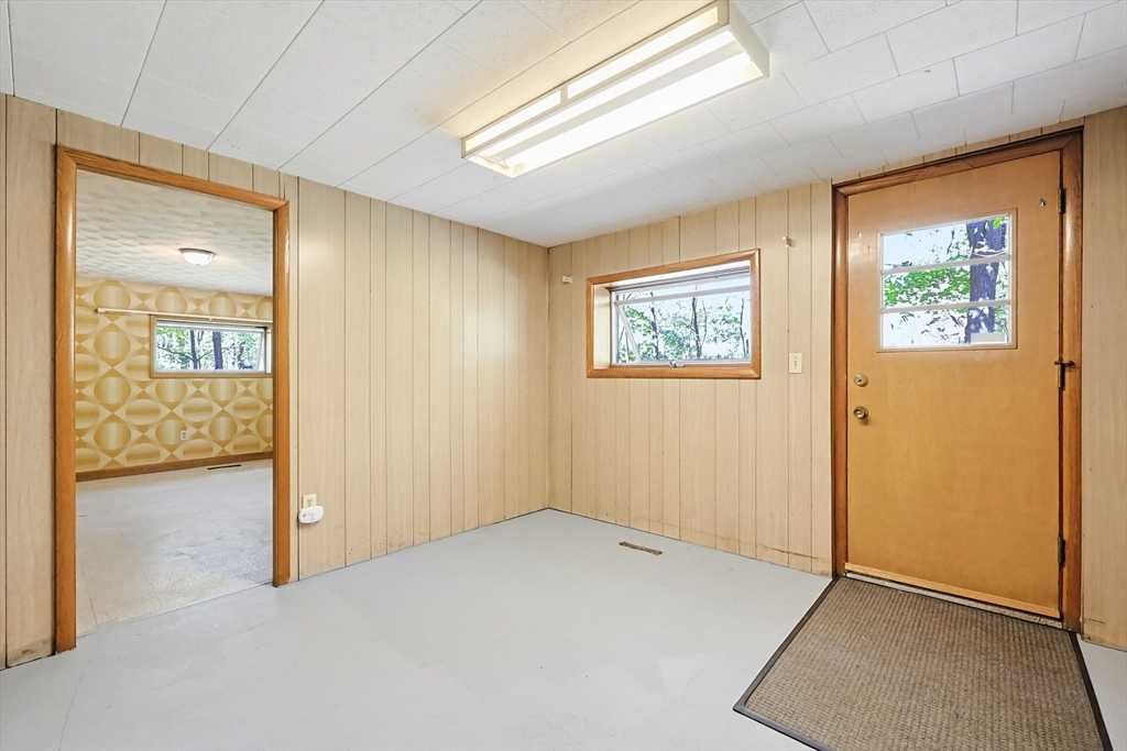 21 Daggett Road Property Photo 32