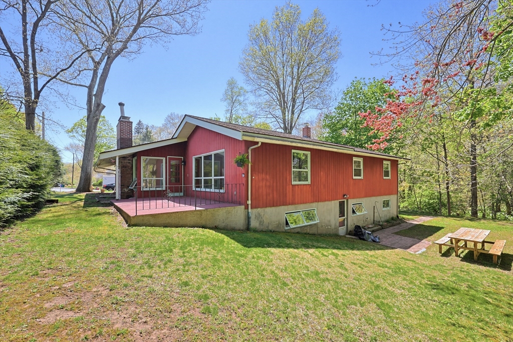 21 Daggett Road Property Photo 35