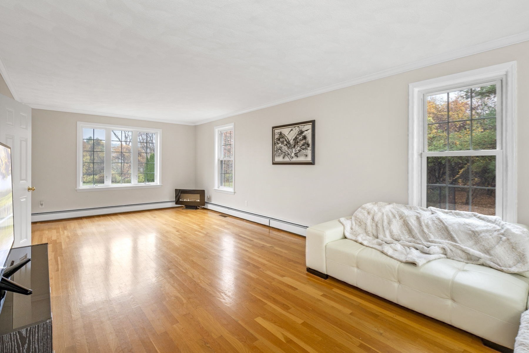 103 Barker St Property Photo 10