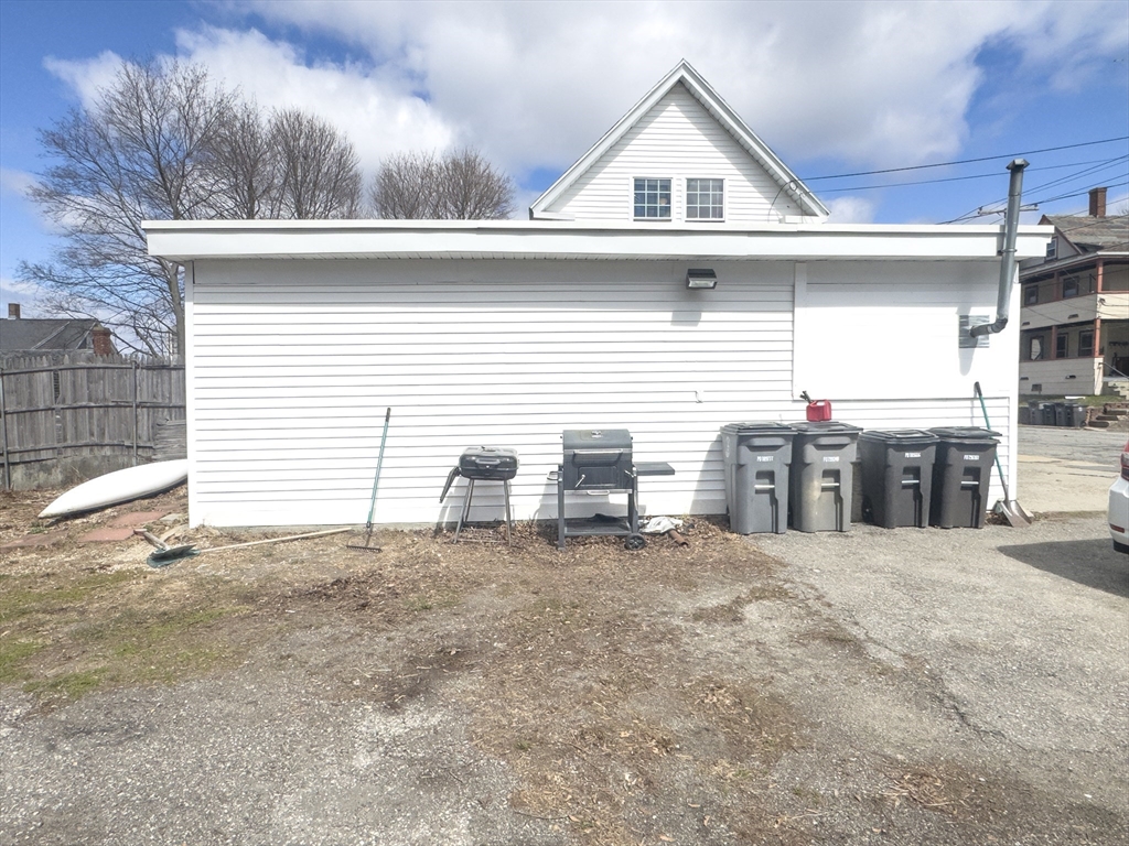 93 Greenwood St Property Photo 22