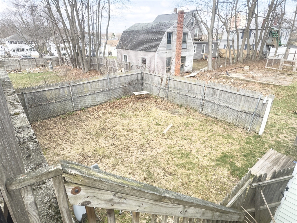 93 Greenwood St Property Photo 26