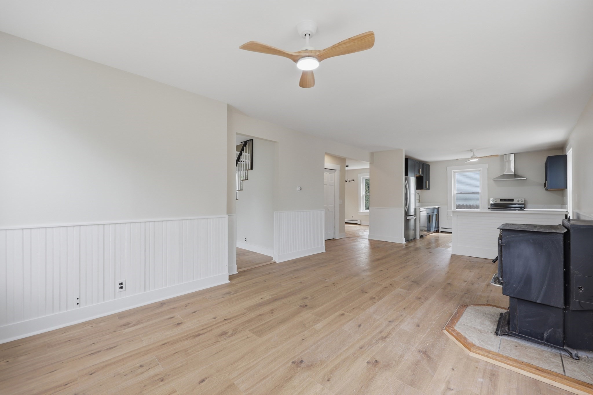 150 Washington Street Property Photo 9