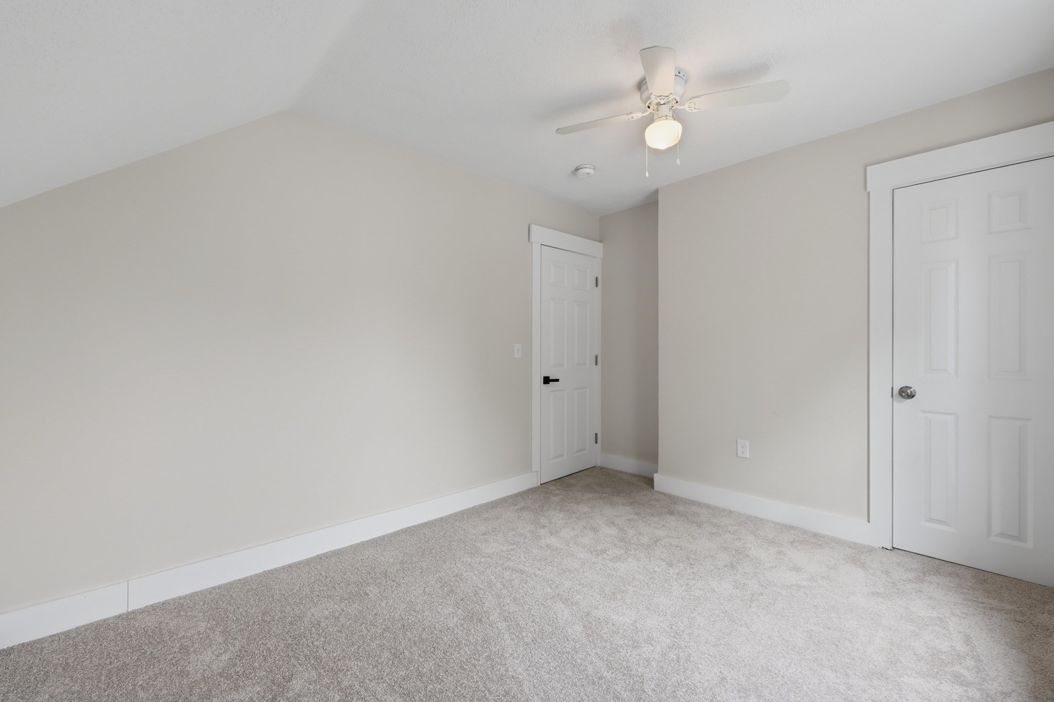 150 Washington Street Property Photo 18