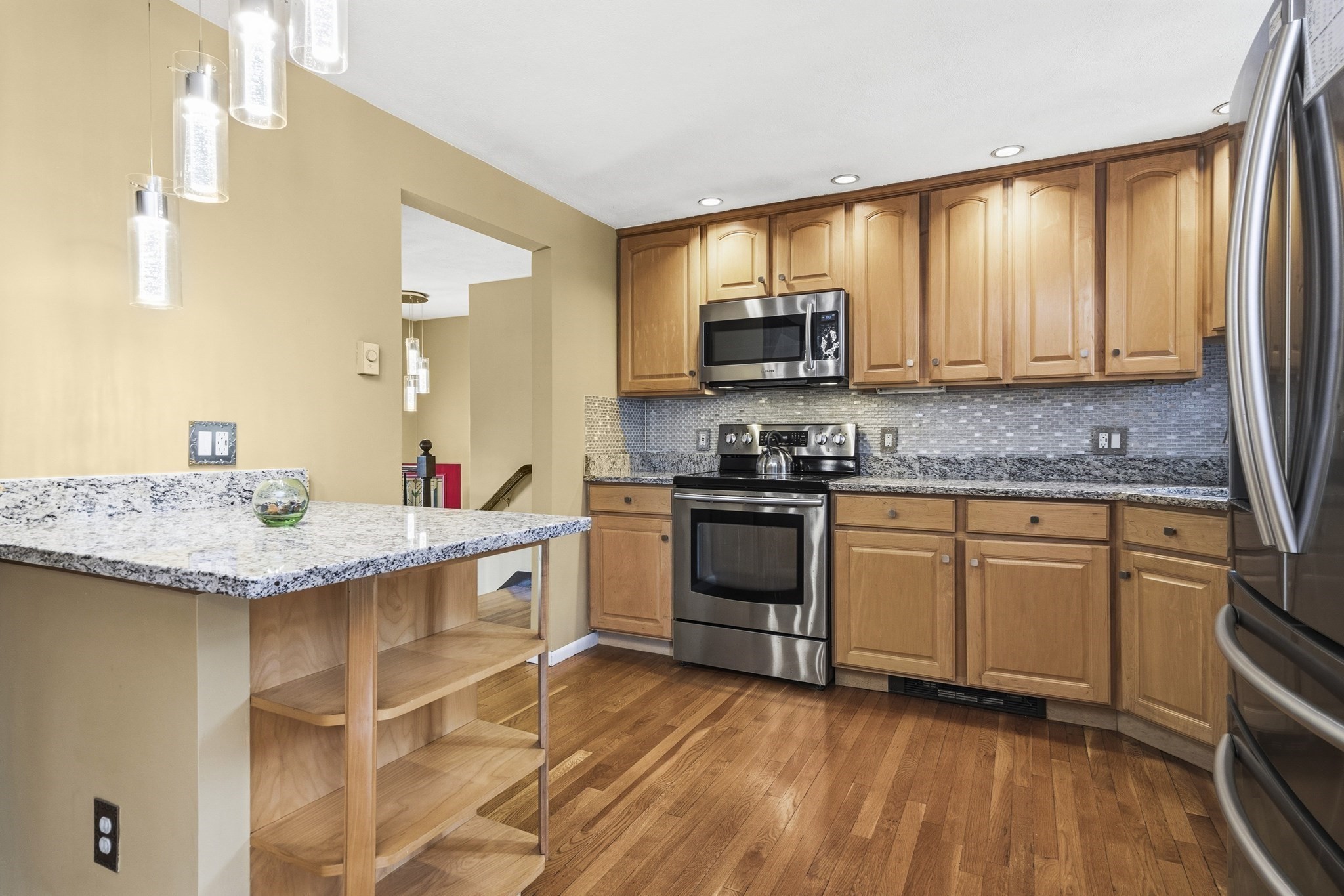 19 Macintosh Ave Property Photo 4