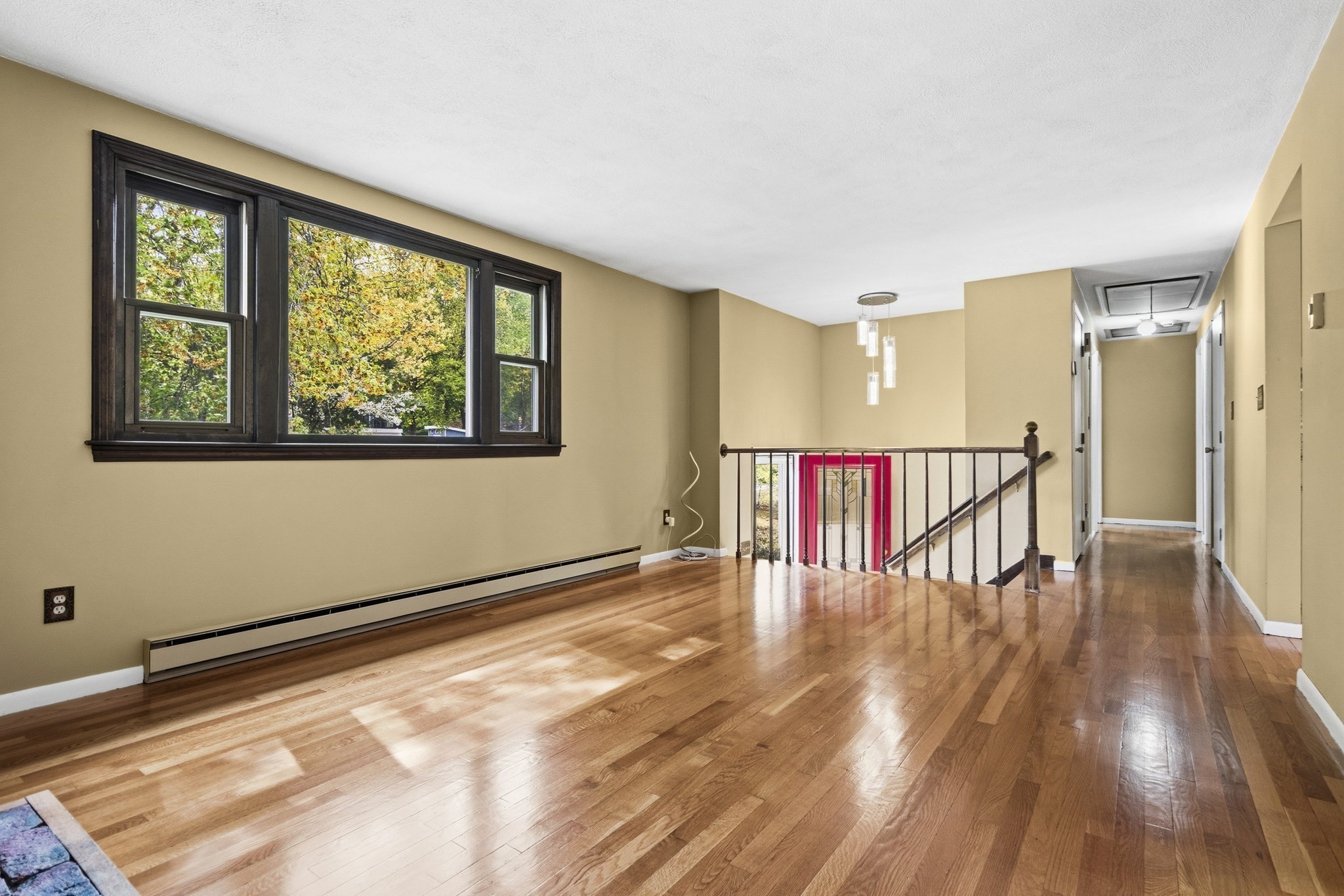 19 Macintosh Ave Property Photo 8