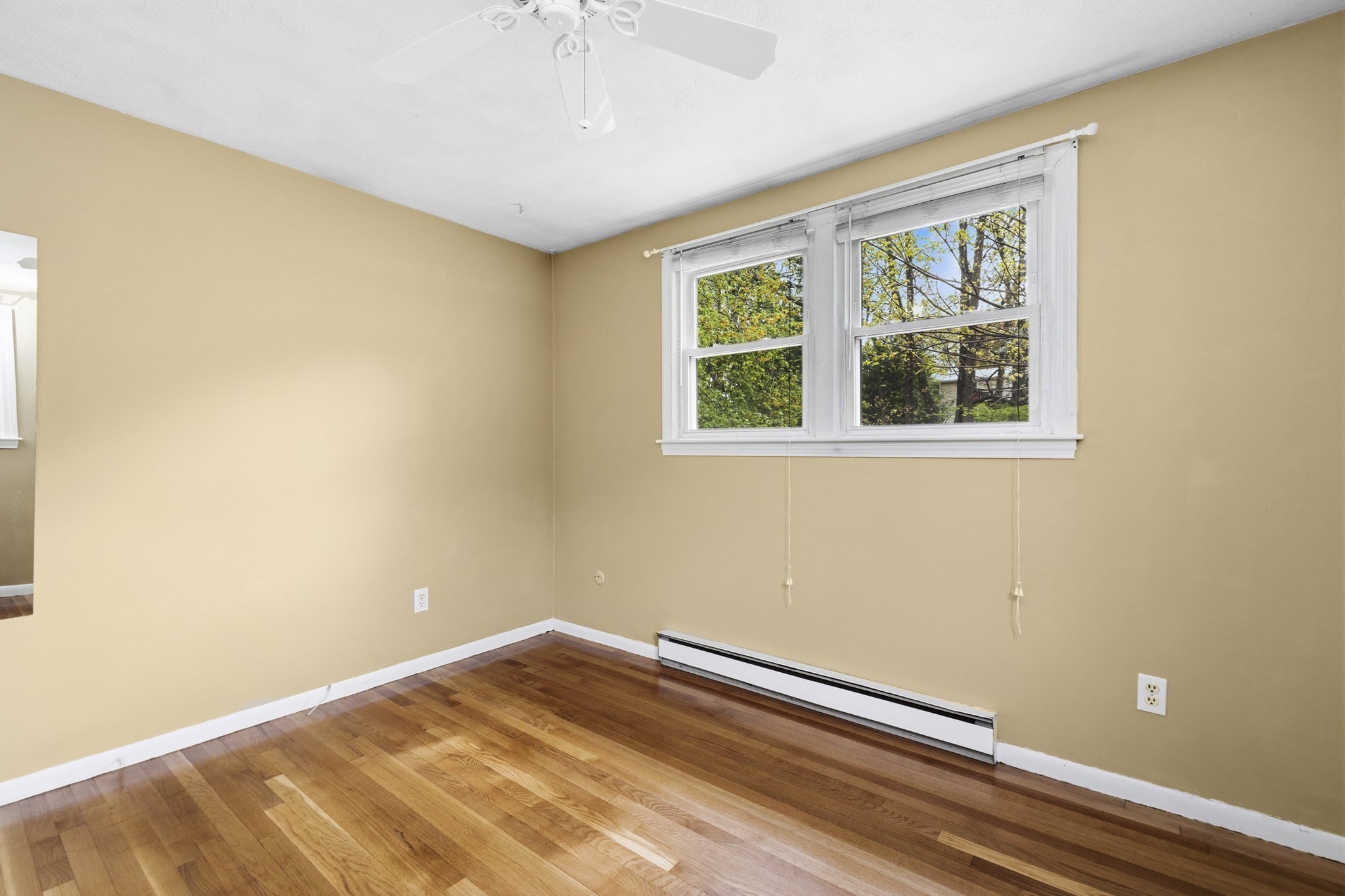 19 Macintosh Ave Property Photo 17
