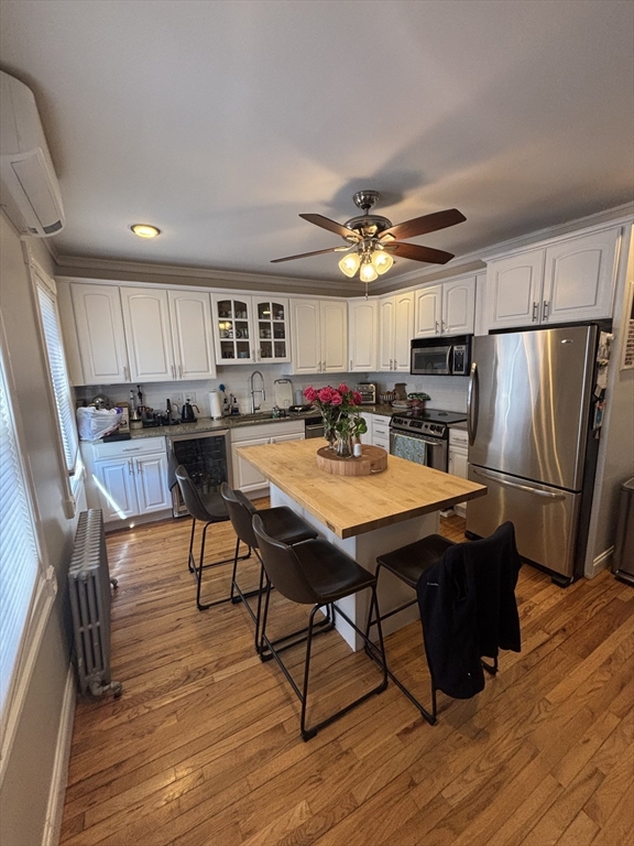 377 Silver Street Property Photo 1