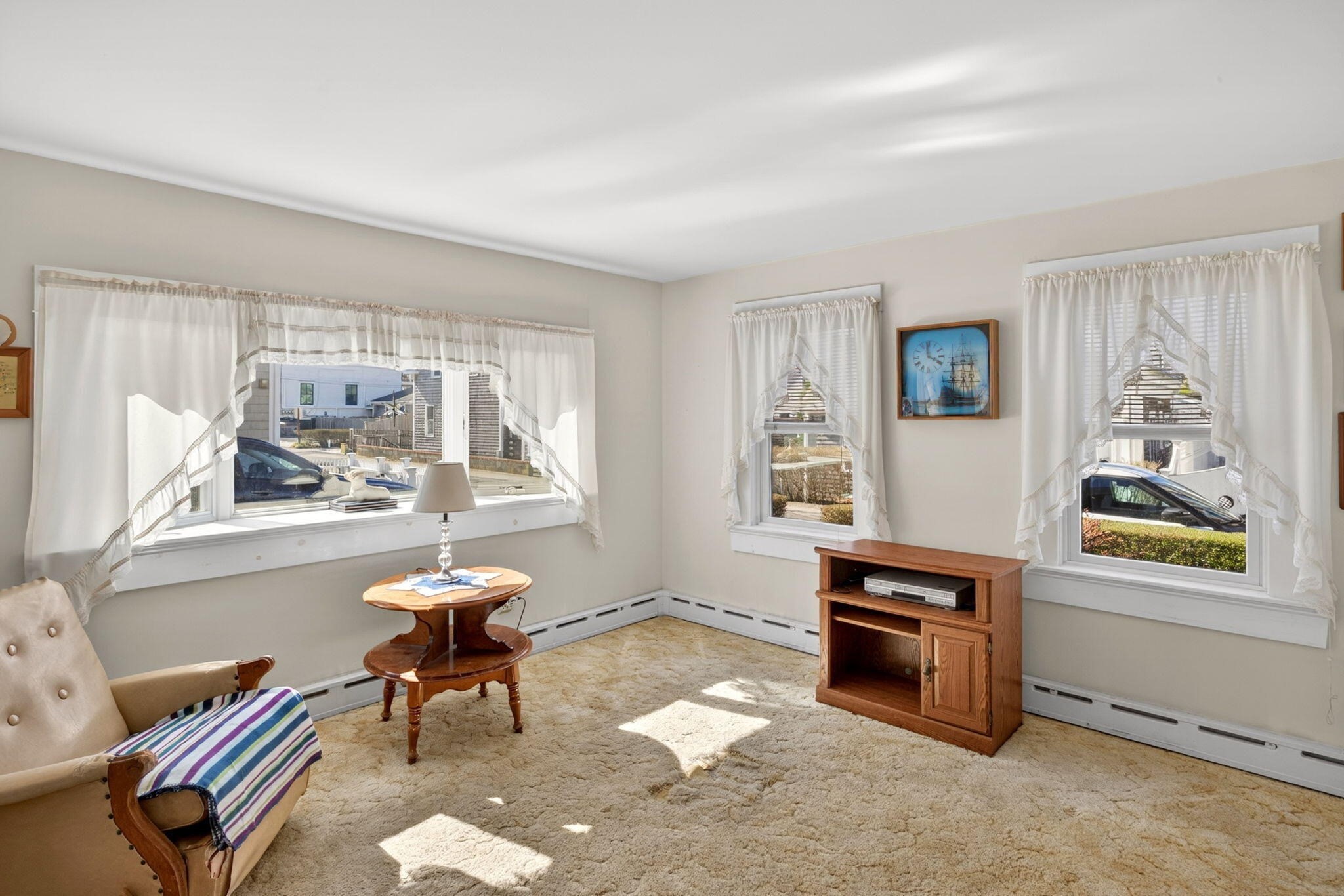 31 Conant Street Property Photo 14