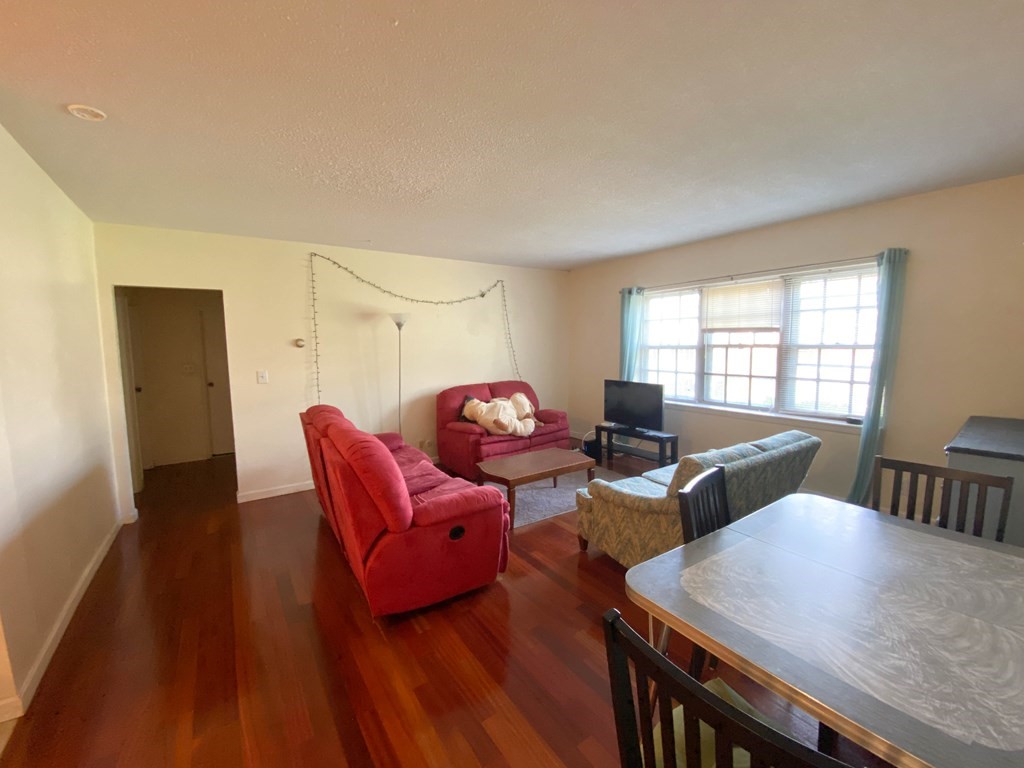 38 Lake Shore Ter # 2 Property Photo 3