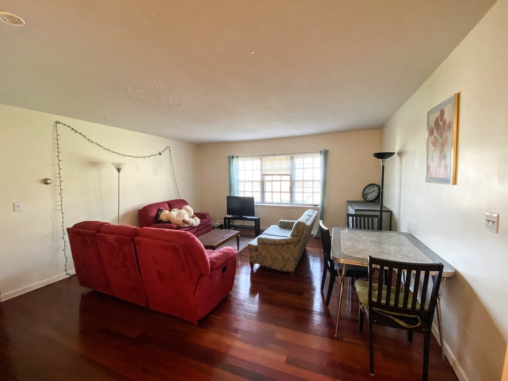 38 Lake Shore Ter # 2 Property Photo 4