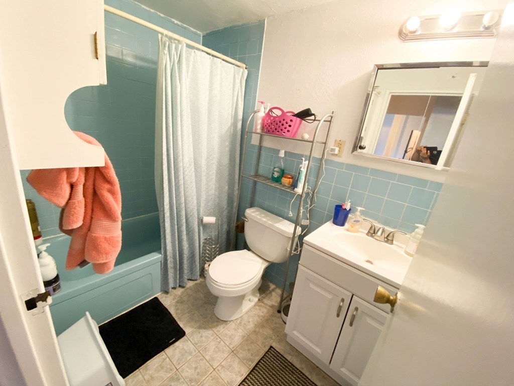 38 Lake Shore Ter # 2 Property Photo 15