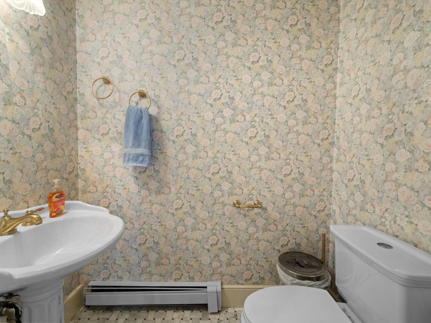 49 South Street Property Photo 9