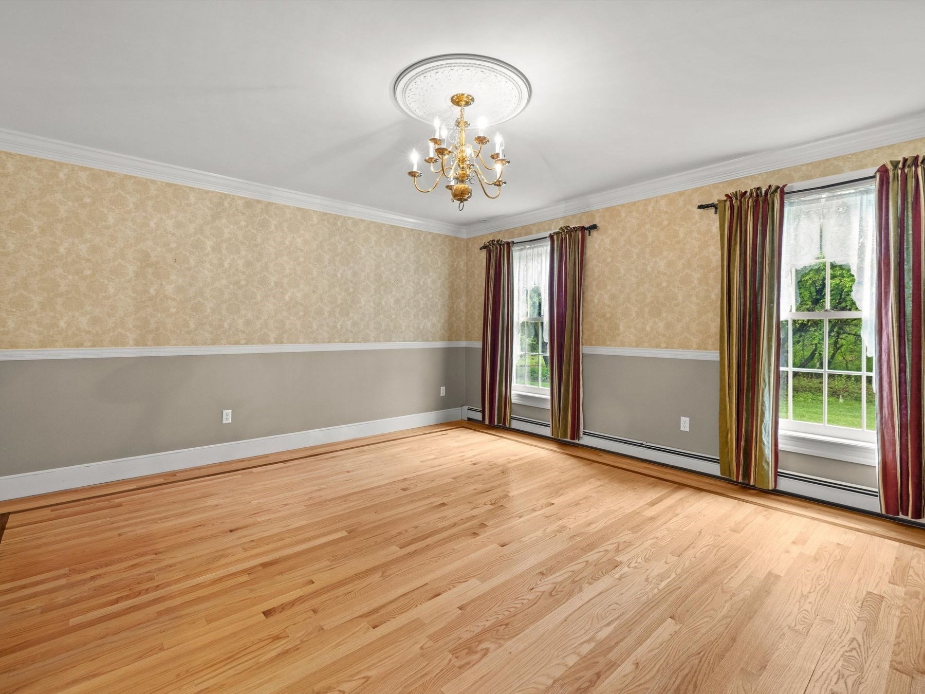 49 South Street Property Photo 10