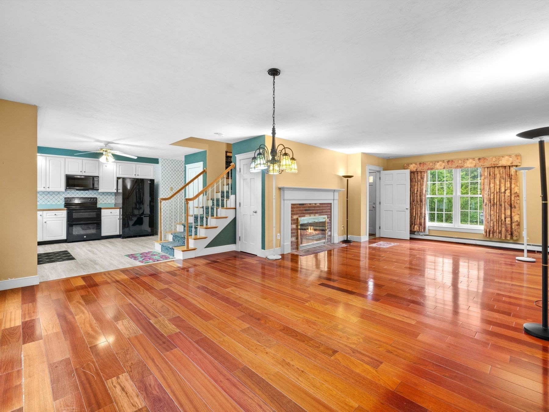 49 South Street Property Photo 19