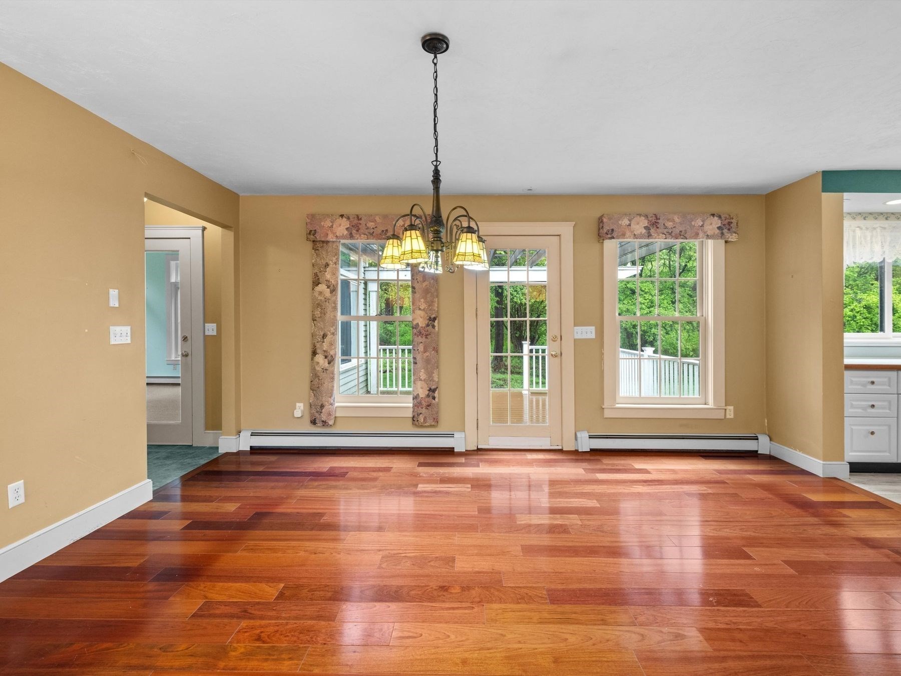 49 South Street Property Photo 21