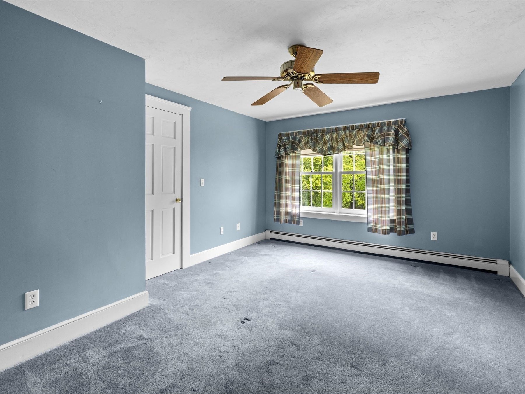 49 South Street Property Photo 26