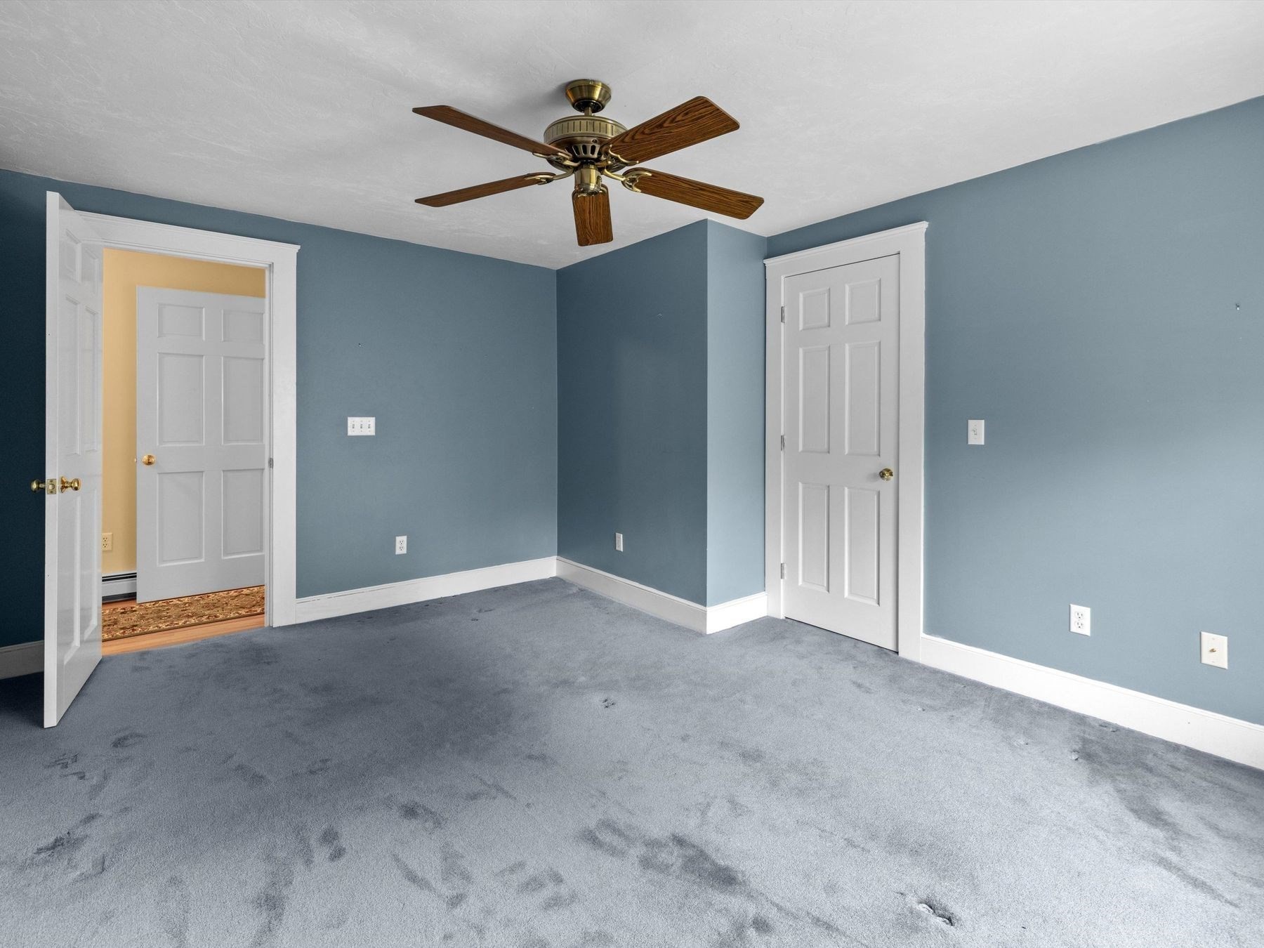 49 South Street Property Photo 27