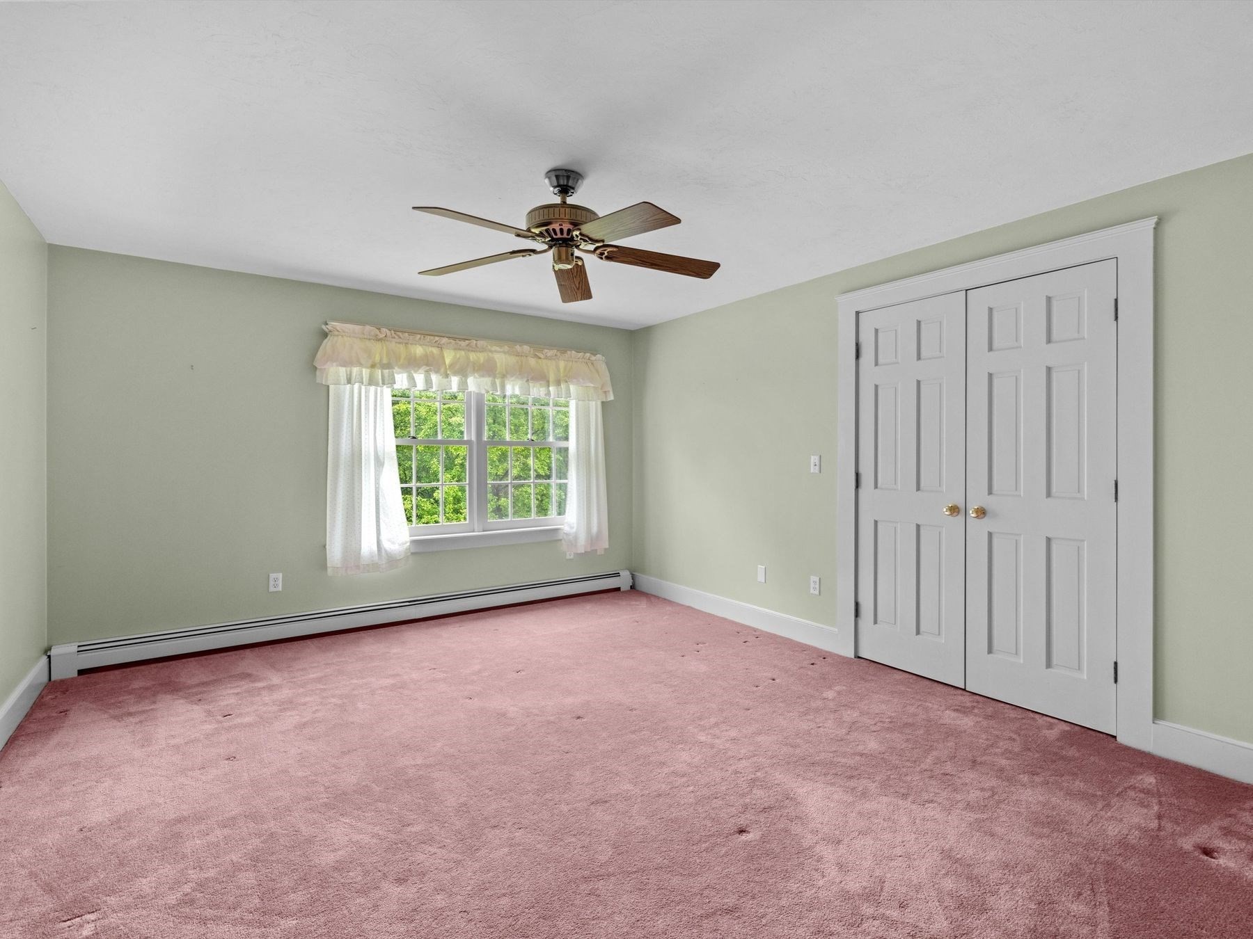 49 South Street Property Photo 28