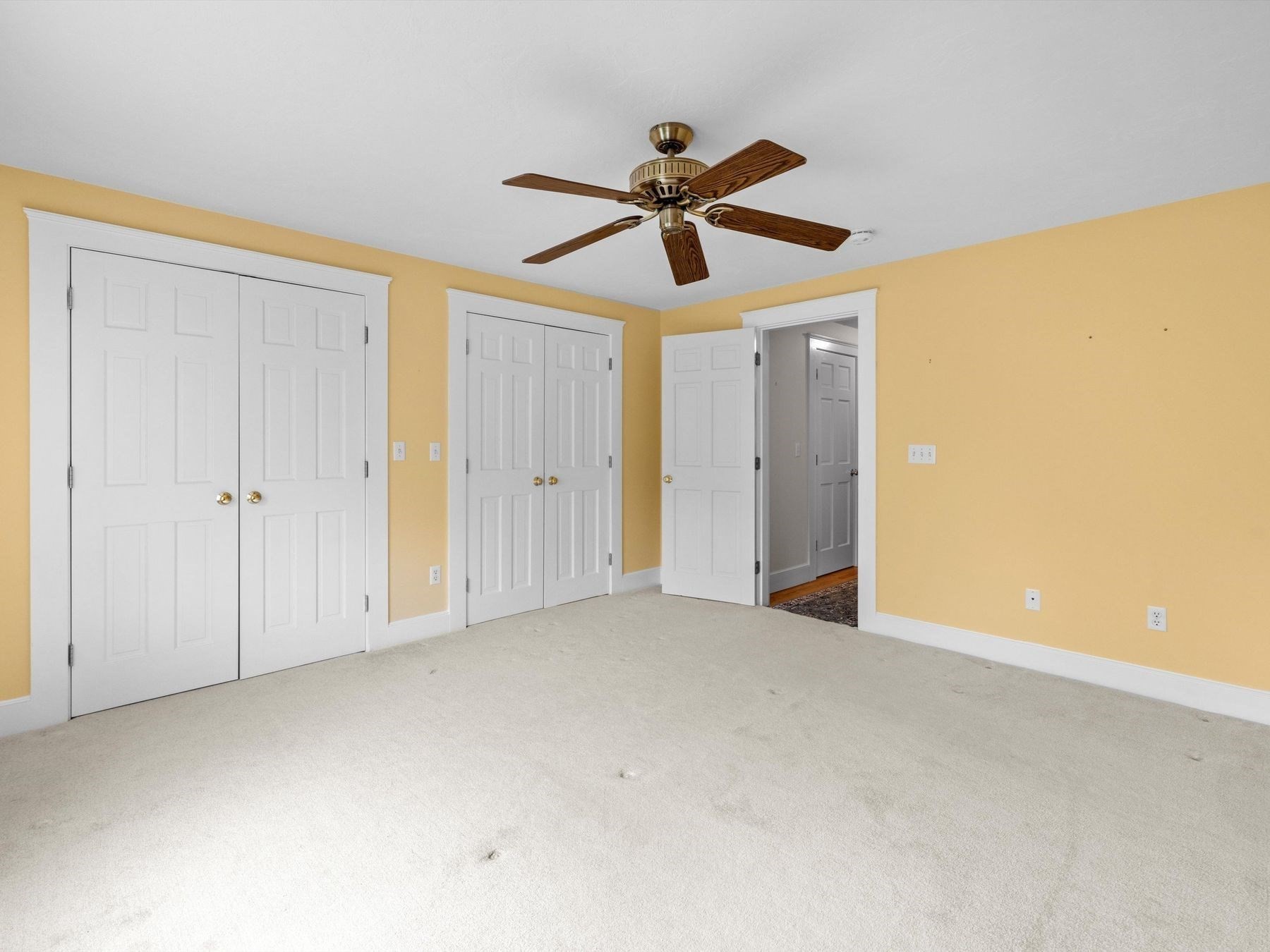49 South Street Property Photo 32
