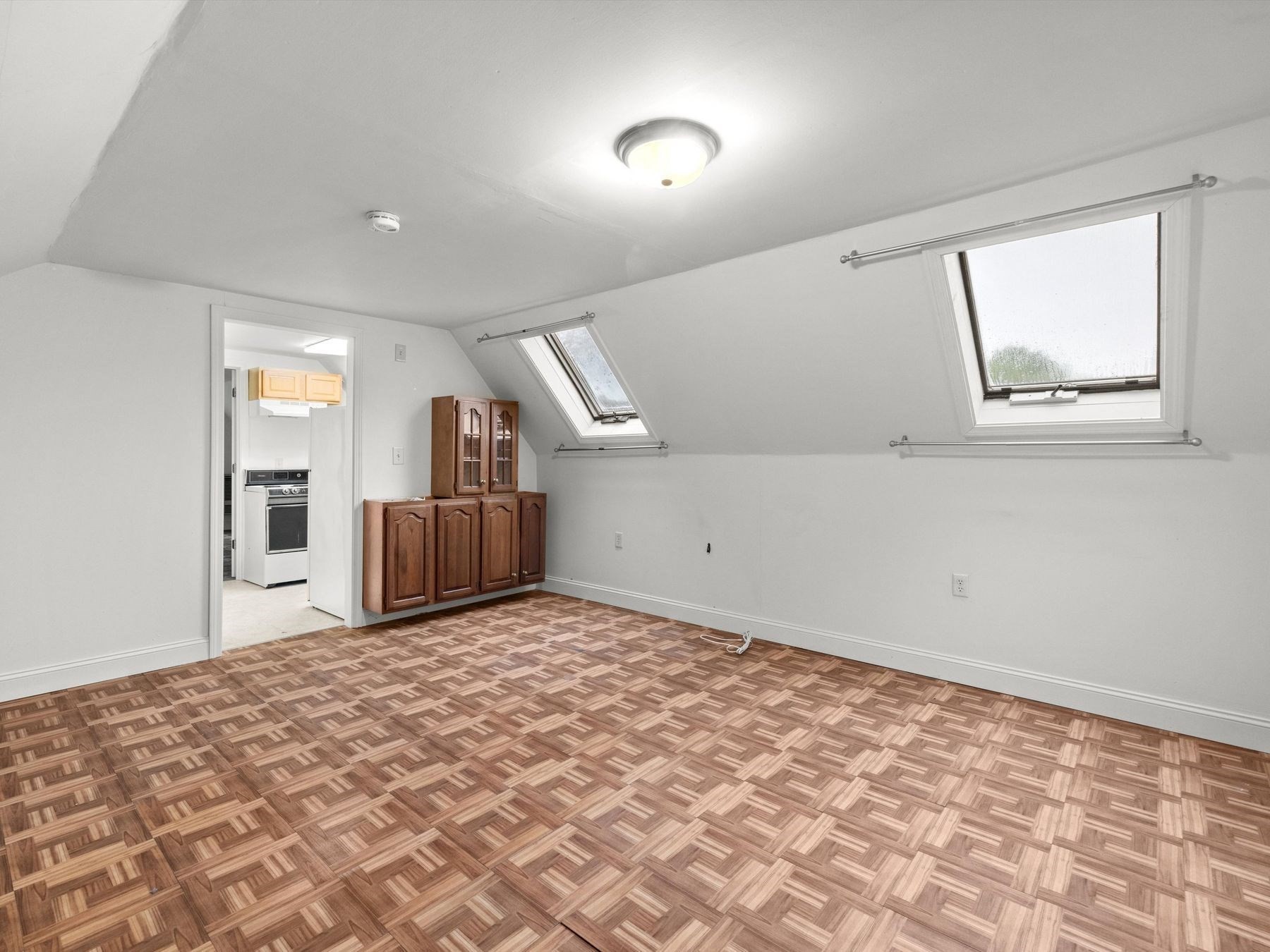 49 South Street Property Photo 34