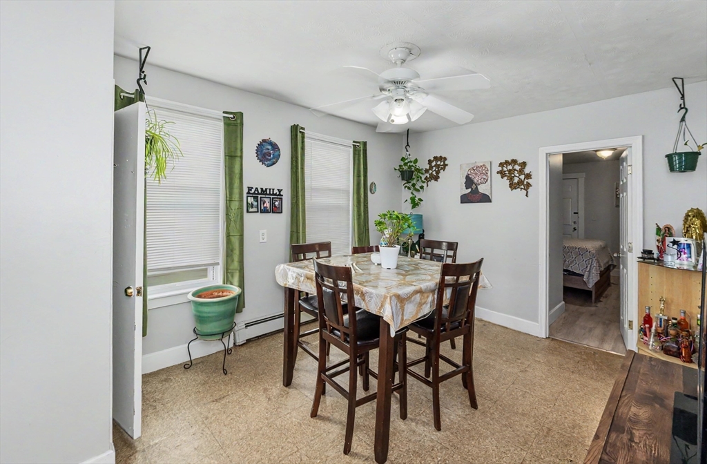 18 Pleasant St Property Photo 9